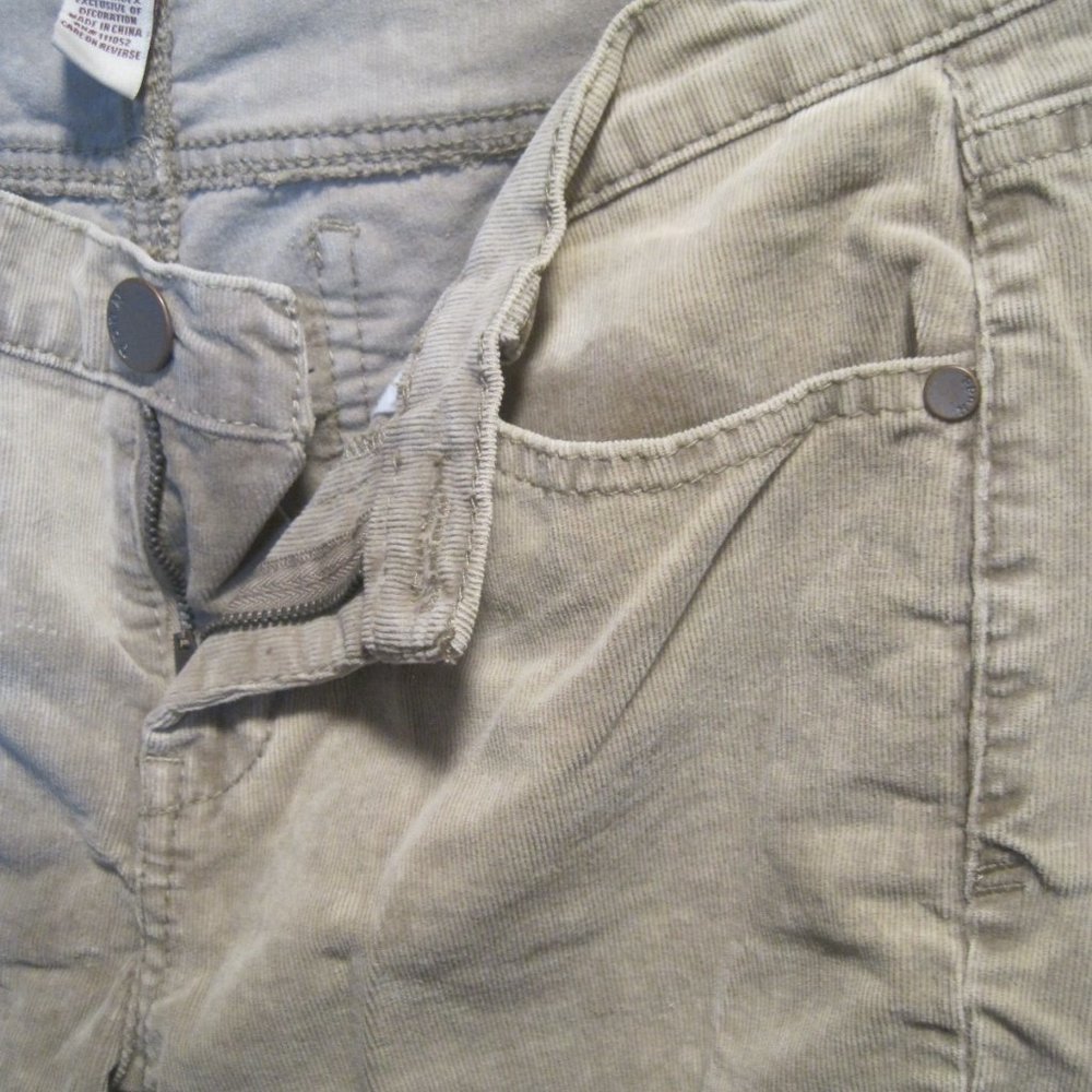 Mudd Jeans Women’s Skinny Pants Size 11 Regular Tan Beige Velvety Corduroy Y2K - Picture 4 of 10